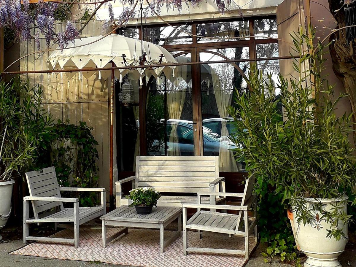 Le Mas De La Glycine Roussillon  Ngoại thất bức ảnh